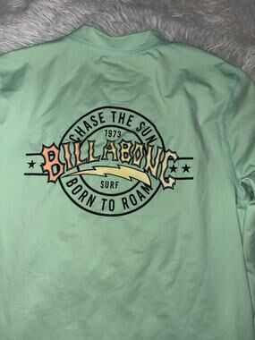 Billabong Adult S UVA/UVB Block Green Rashguard. Grt Quality & Condition